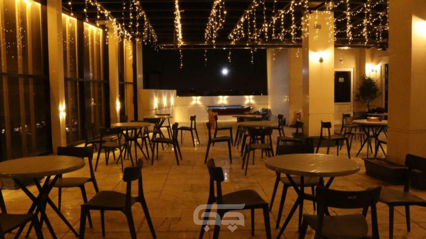 هتل آریو مشهد سالن بیلیارد 2