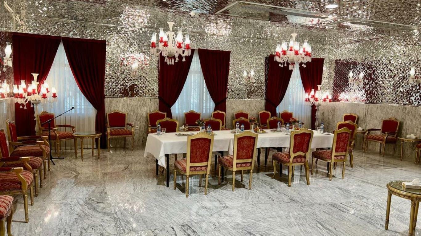 مجتمع گردشگری قصر الضیافه مشهد تالار آینه 1