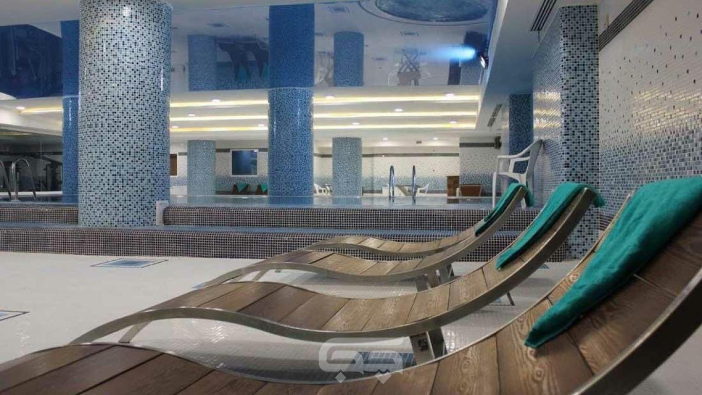 هتل بزرگ پارک حیات مشهد استخر 1