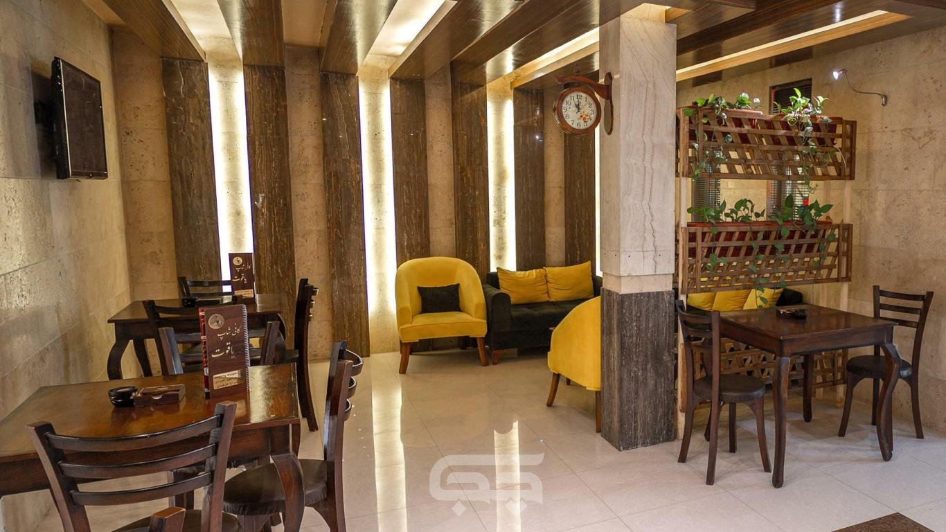هتل یاقوت شرق مشهد کافی شاپ