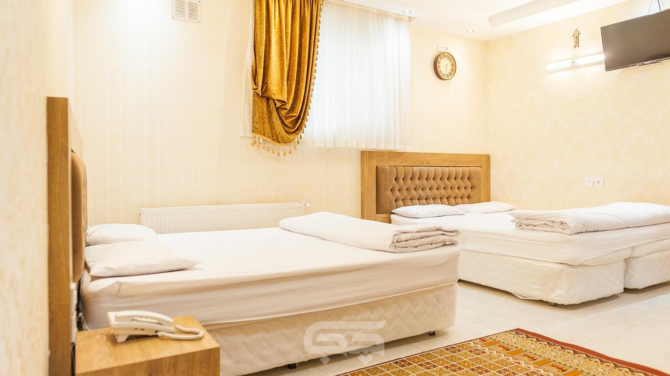 هتل آپارتمان بهزاد مشهد اتاق چهار تخته 2