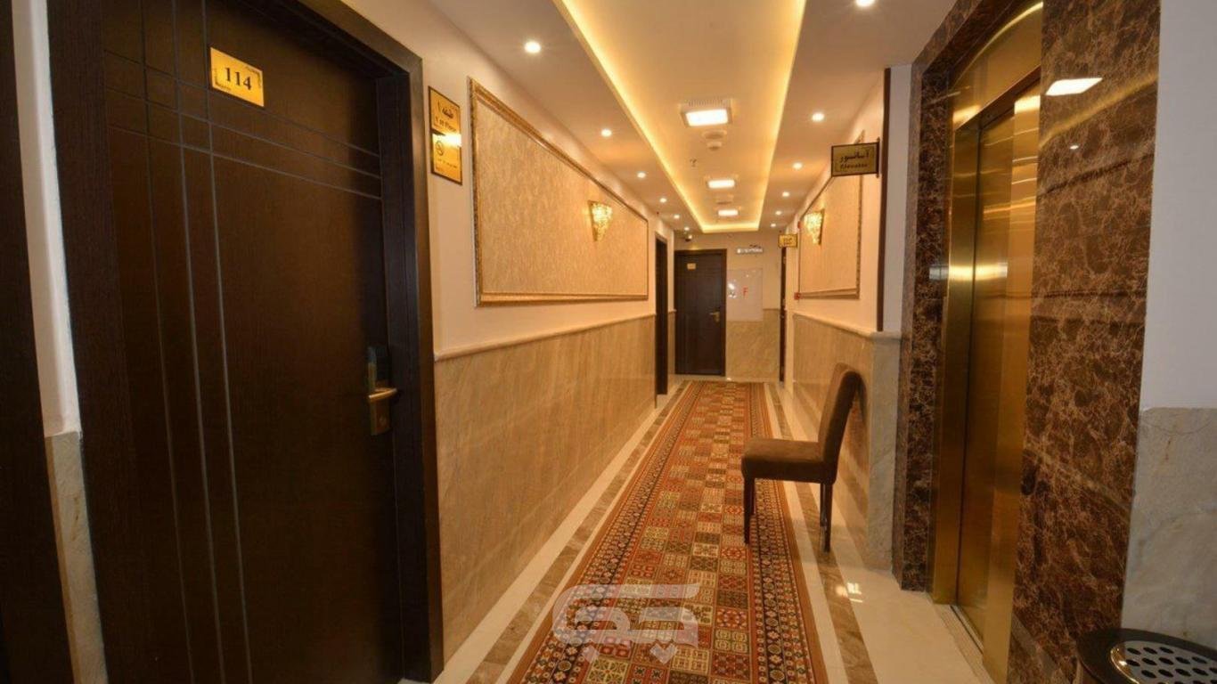 هتل آپارتمان سرمد مشهد راهرو